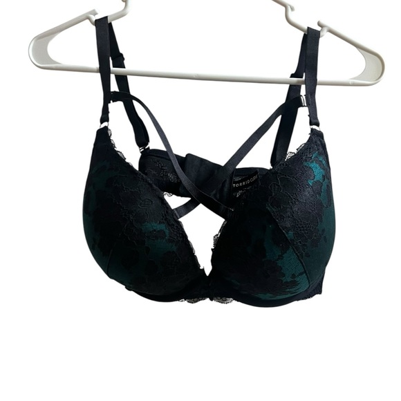 torrid Other - Torrid bra 38DD
